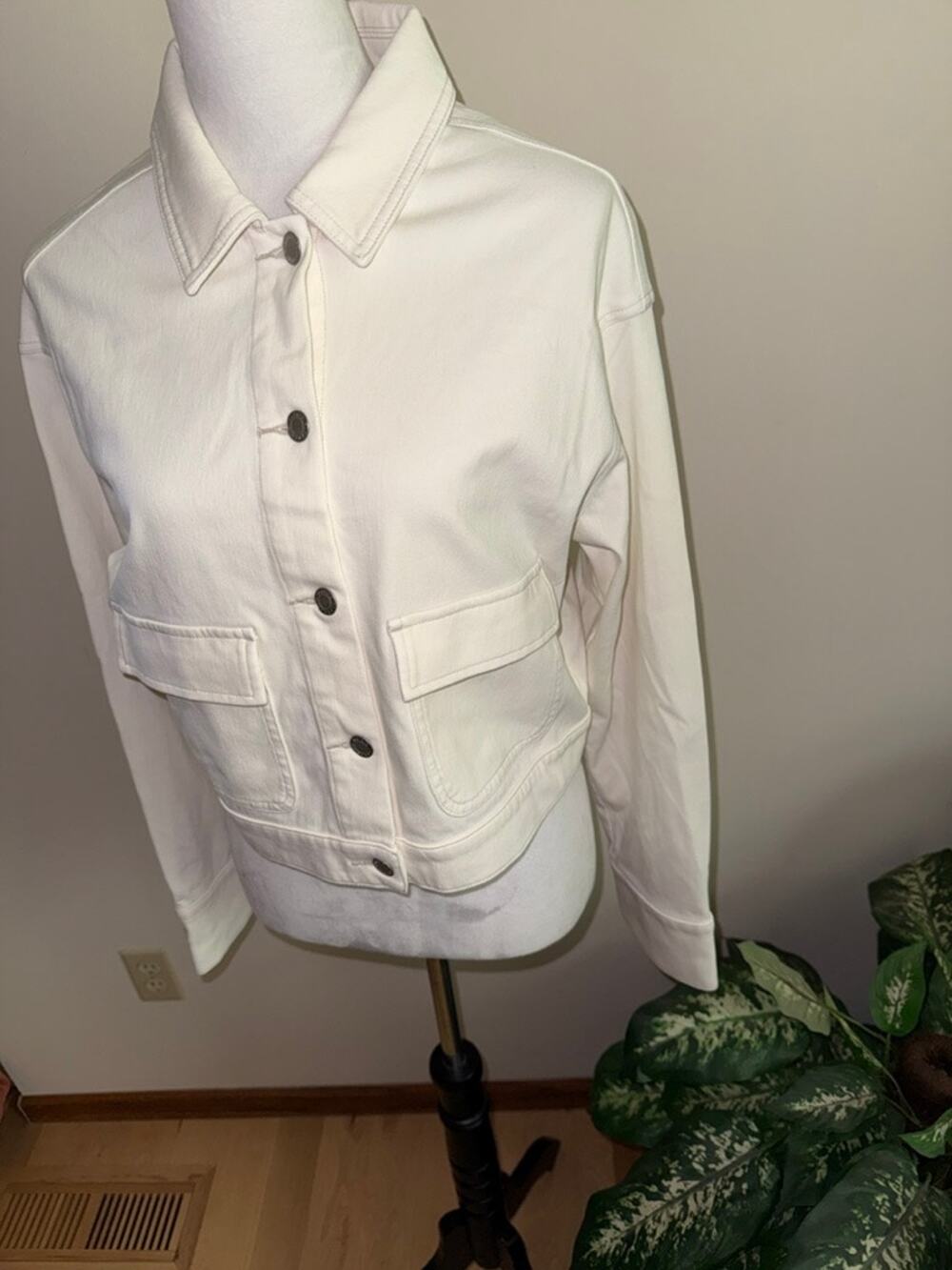 Halara Activewear White Jacket